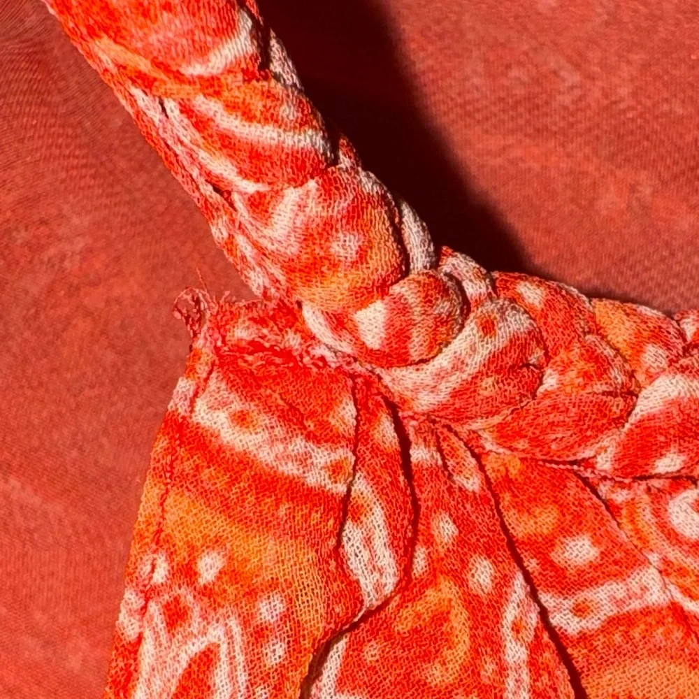 Michael Kors 100% Silk Halter Top Women’s 4 Coral Paisley Boho Resort Chic